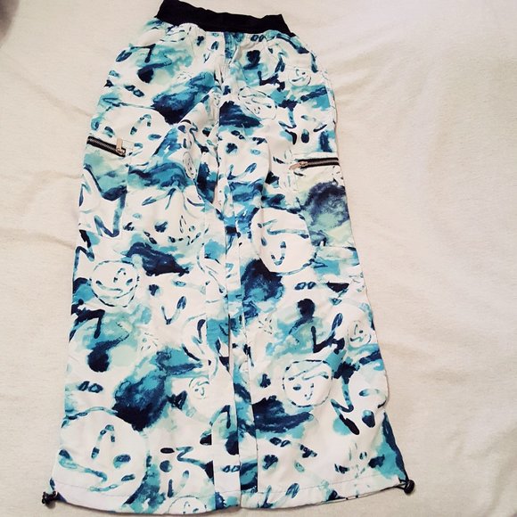 2/$20 Zumba Teal White Logo Print Cargo Pants, Zip Pockets, Woman Small - Picture 3 of 15